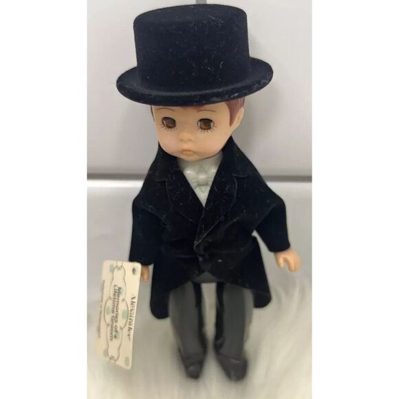 Vintage McDonald's Madame Alexander Doll - Young Boy Dressed in Top Hat and Tail - Picture 1 of 6